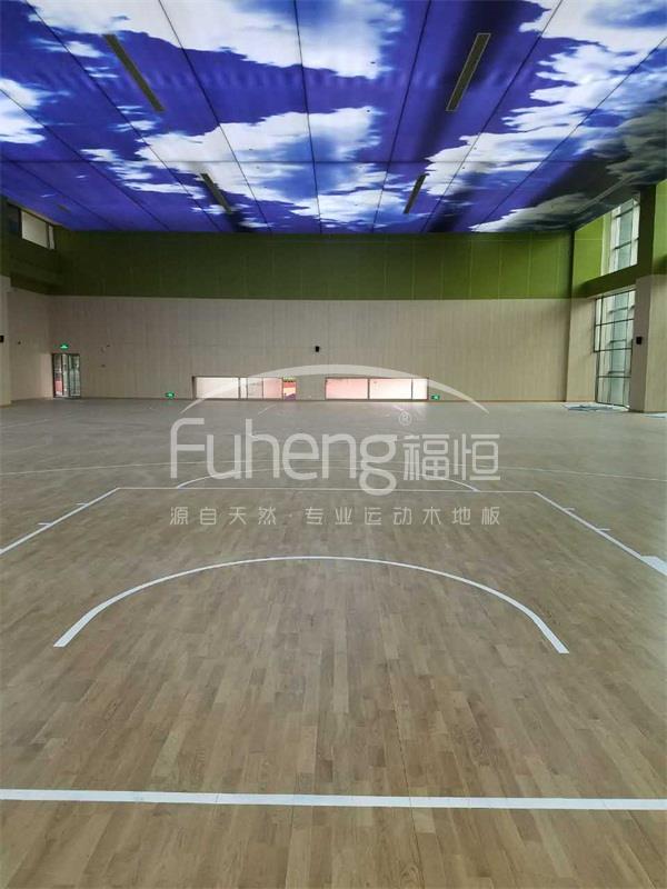 万科中心学校运动木地板3